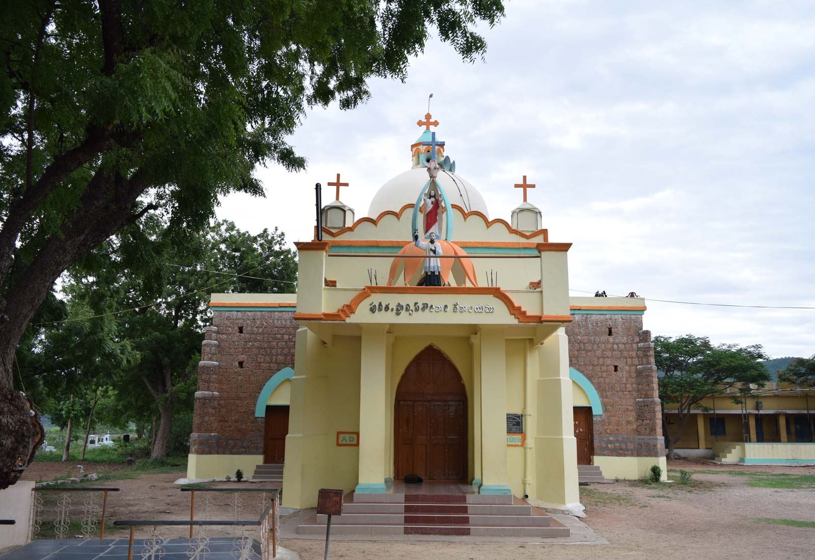 St. Francis de Sales Catholic Church, Mellavagu